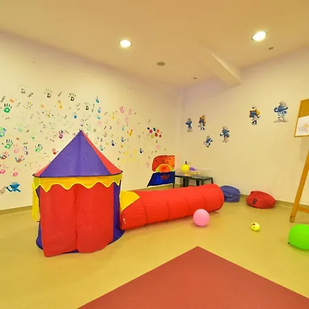 Complex Mediteranean