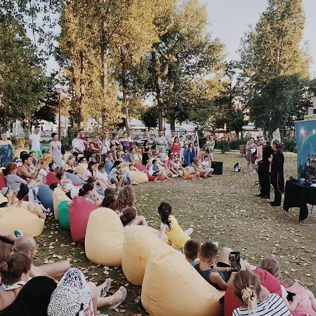 Complex Mediteranean