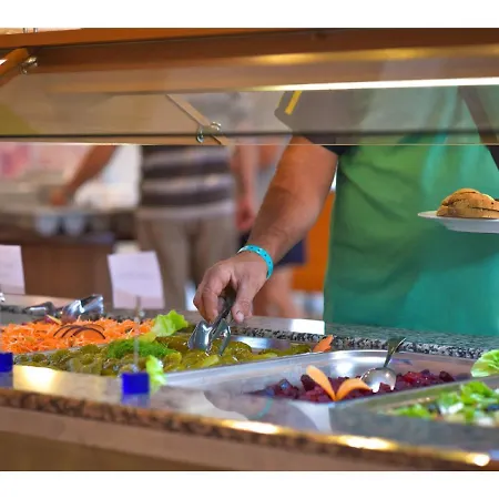 Complex Mediteranean Mamaia