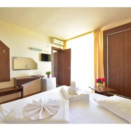 Complex Mediteranean 3*