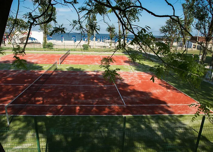 Complex Mediteranean